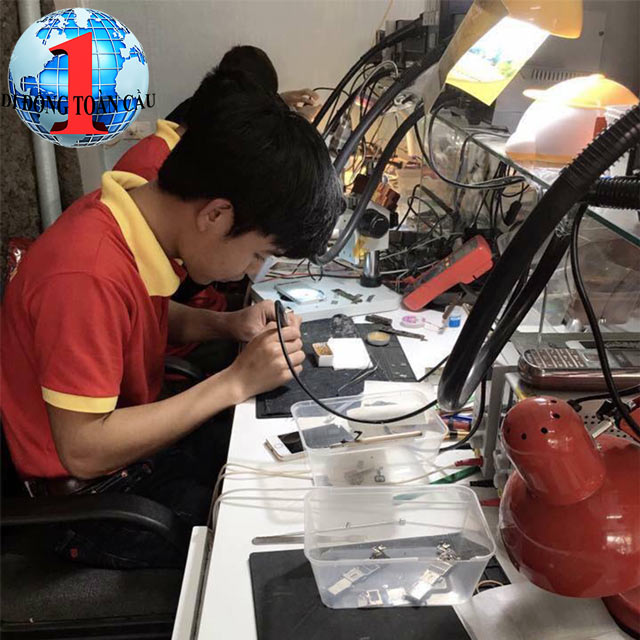 Cơ sở dạy nghề sửa chữa điện thoại nào tốt nhất Hà Nội